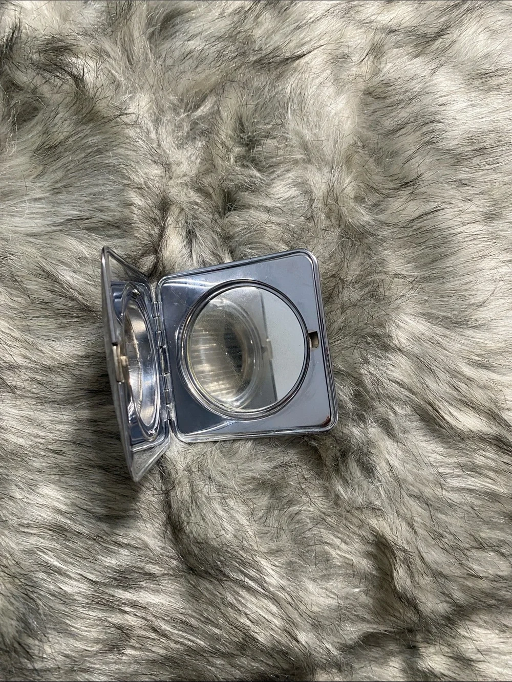 Classic Silver Metal Money Clip Card Case - Sleek Striped Finish